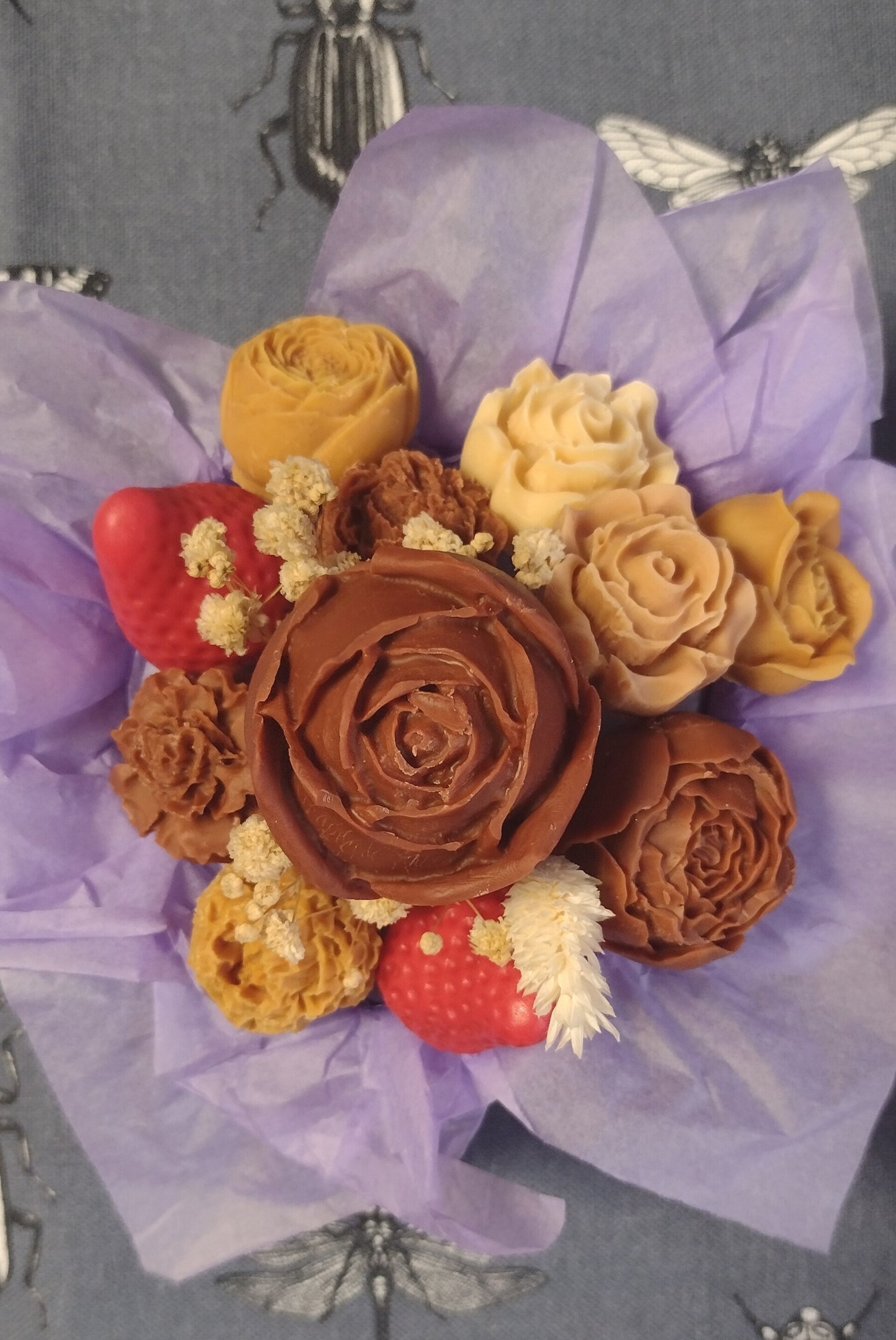 Bouquet De Flores Galletas María, Milka y Fresas - 2